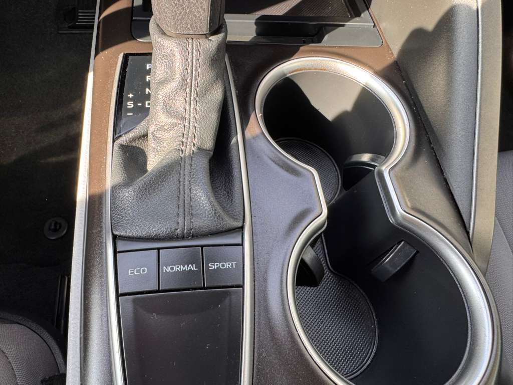 2022 Toyota Camry Image 31