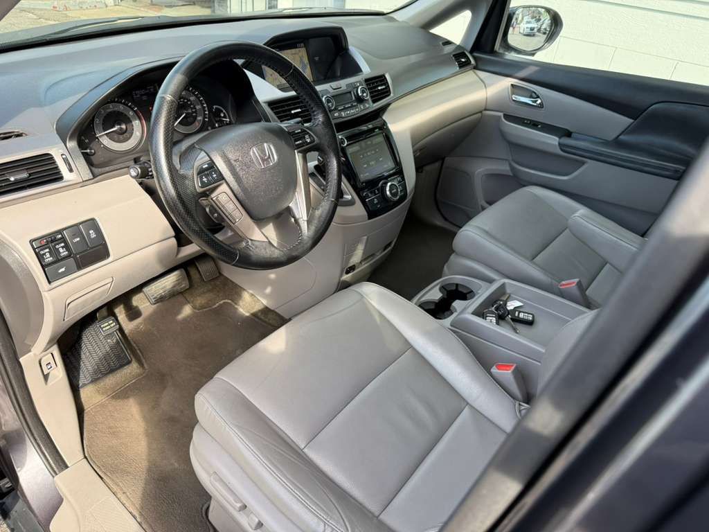 2016 Honda Odyssey Image 14