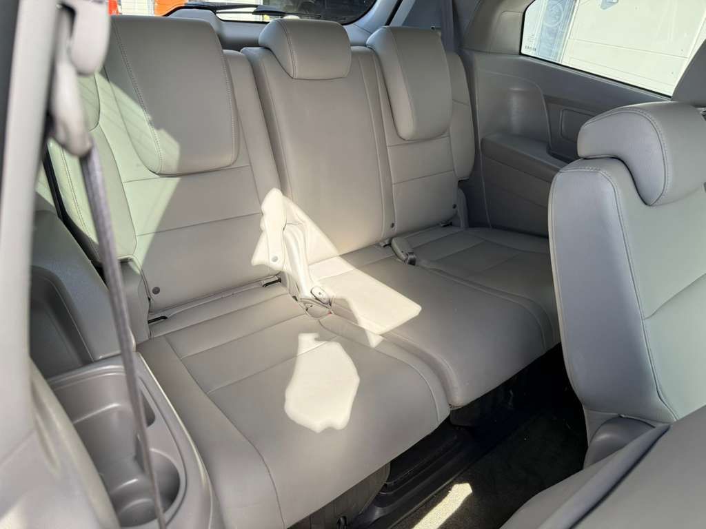 2016 Honda Odyssey Image 19