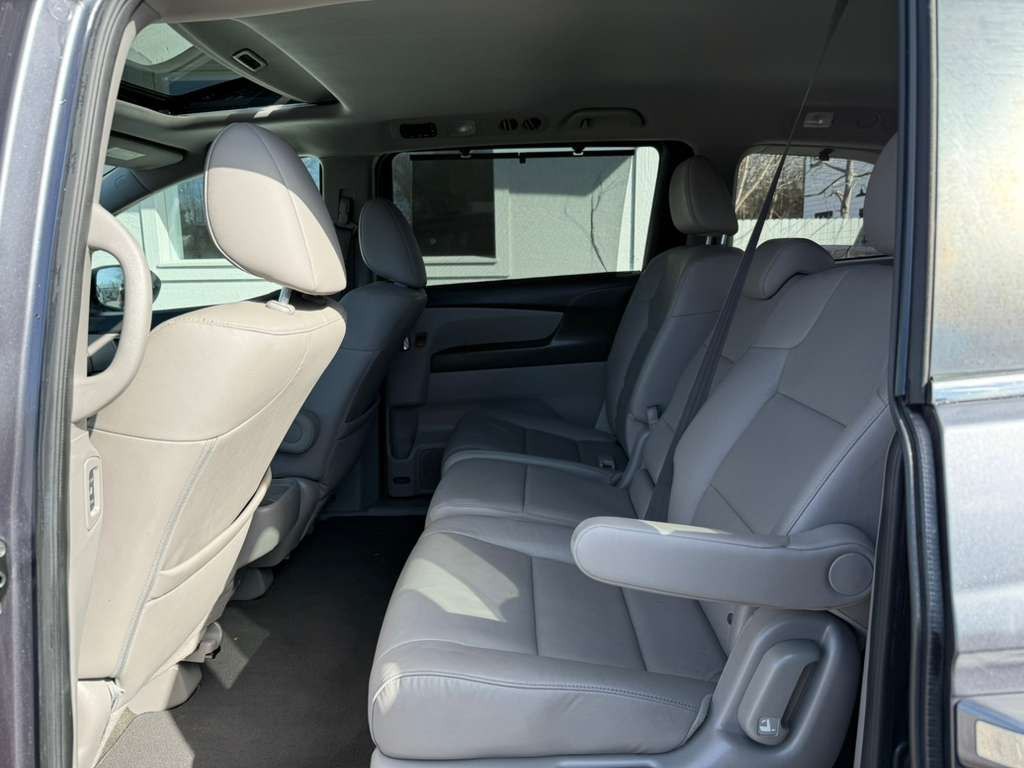 2016 Honda Odyssey Image 41