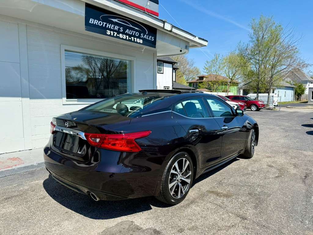 2016 Nissan Maxima Image 11