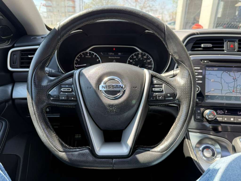 2016 Nissan Maxima Image 21