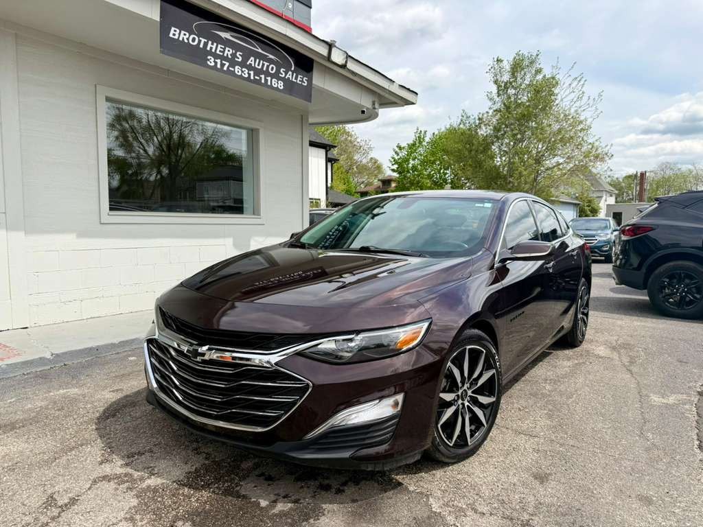 2021 Chevrolet Malibu Image 2