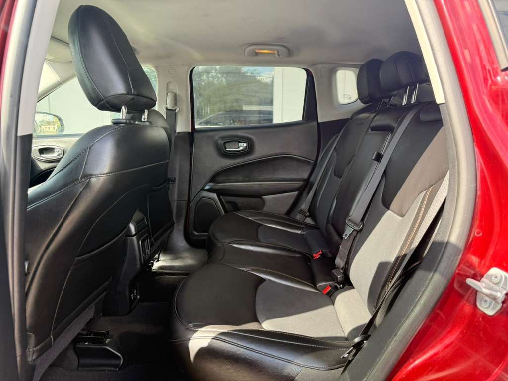 2021 Jeep Compass Image 15