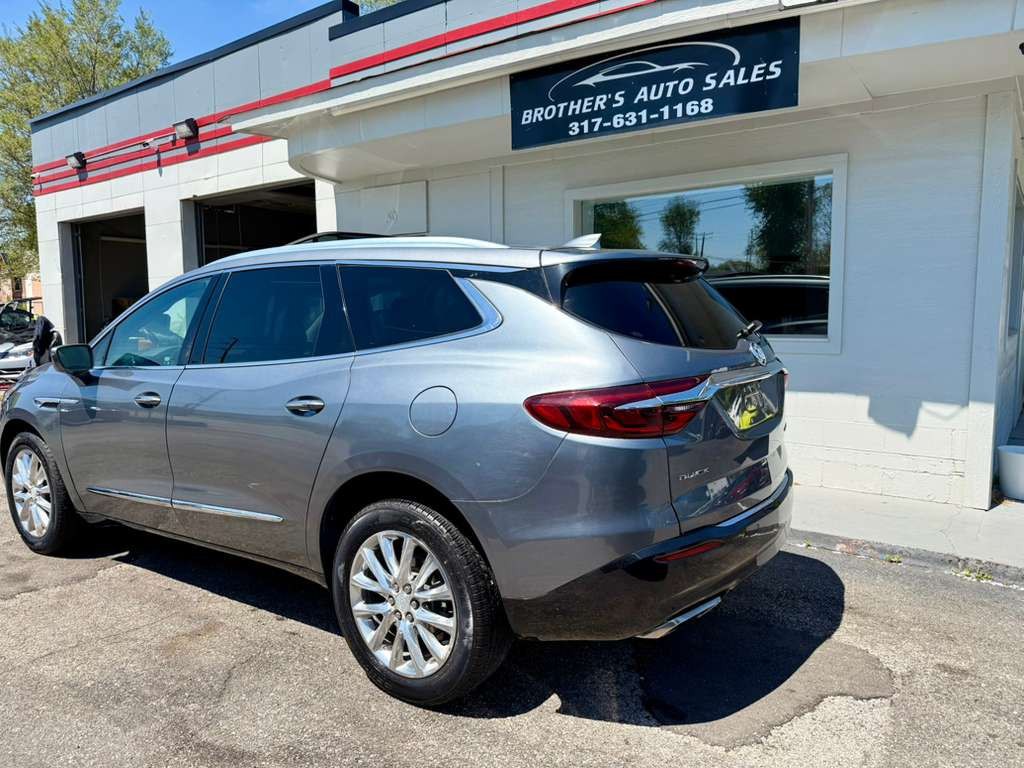 2018 Buick Enclave Image 10