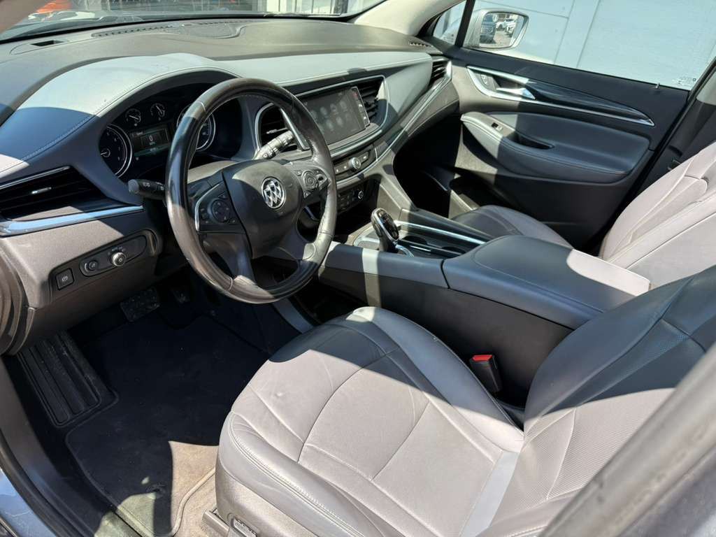 2018 Buick Enclave Image 18
