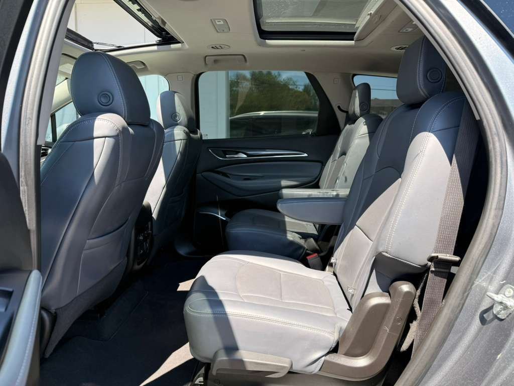 2018 Buick Enclave Image 21