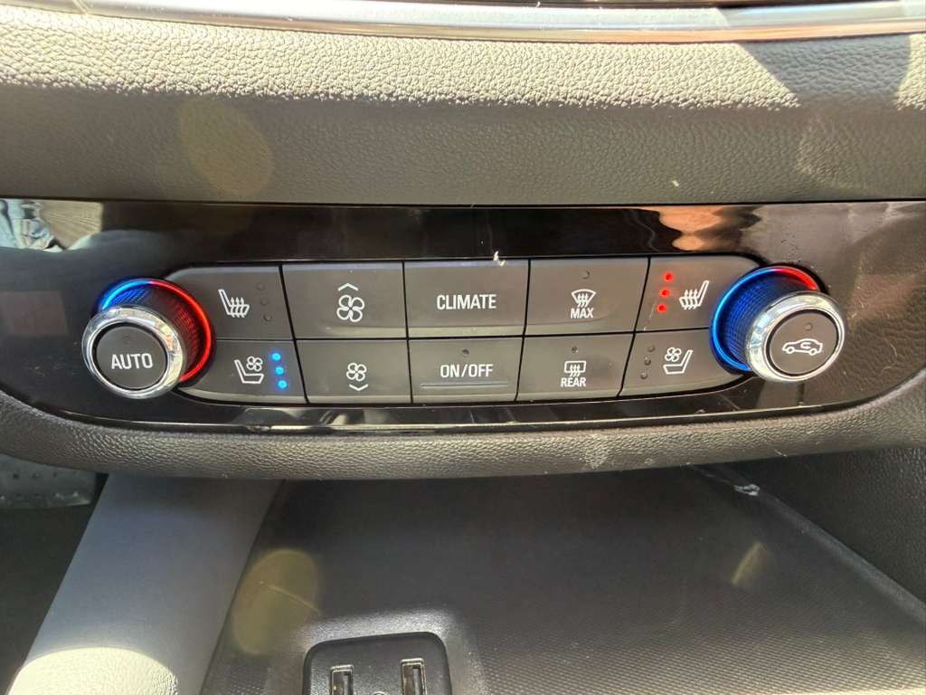 2018 Buick Enclave Image 31