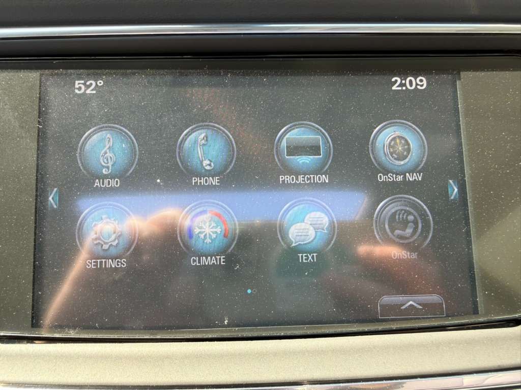 2018 Buick Enclave Image 32