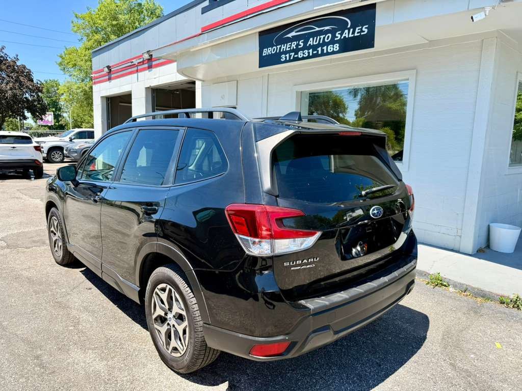 2020 Subaru Forester Image 12