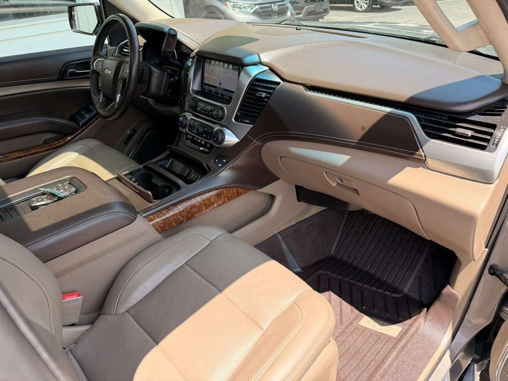 2017 Chevrolet Tahoe Image 19