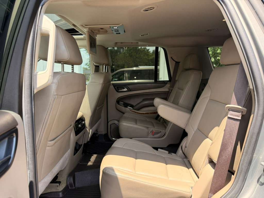 2017 Chevrolet Tahoe Image 21