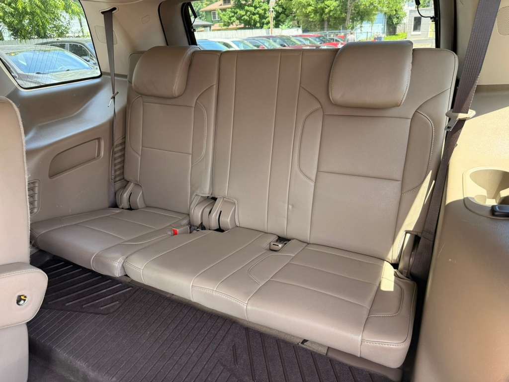 2017 Chevrolet Tahoe Image 25