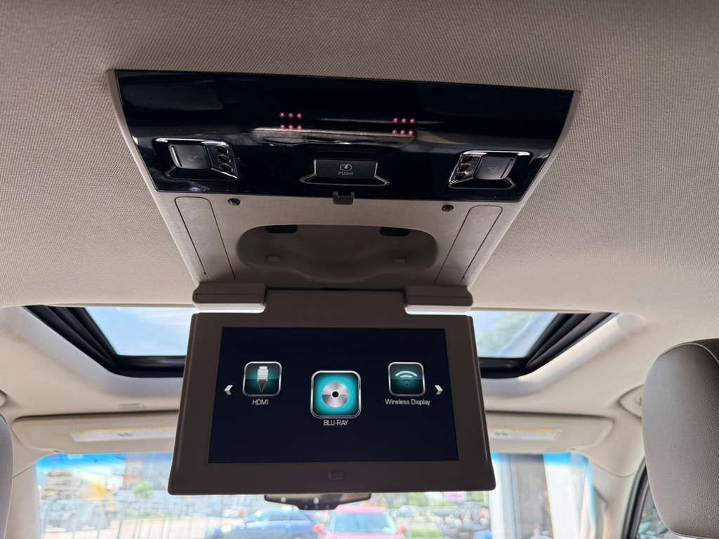 2017 Chevrolet Tahoe Image 41