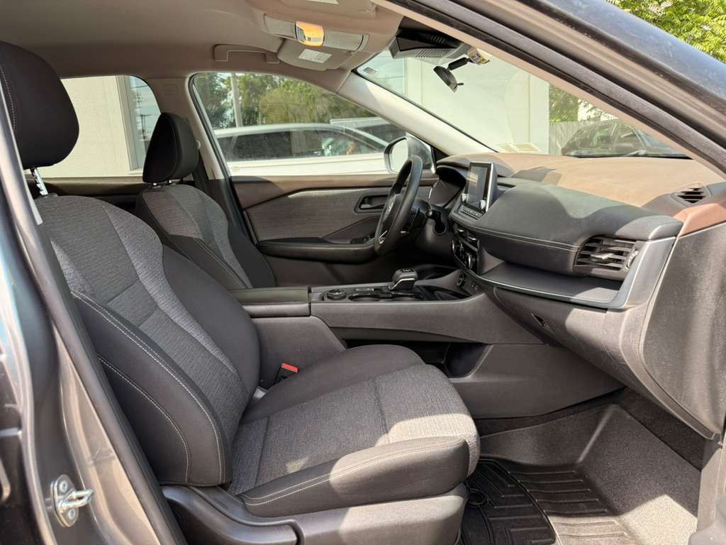 2021 Nissan Rogue Image 23