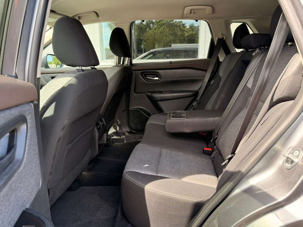 2021 Nissan Rogue Image 24