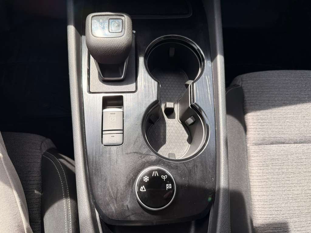 2021 Nissan Rogue Image 36