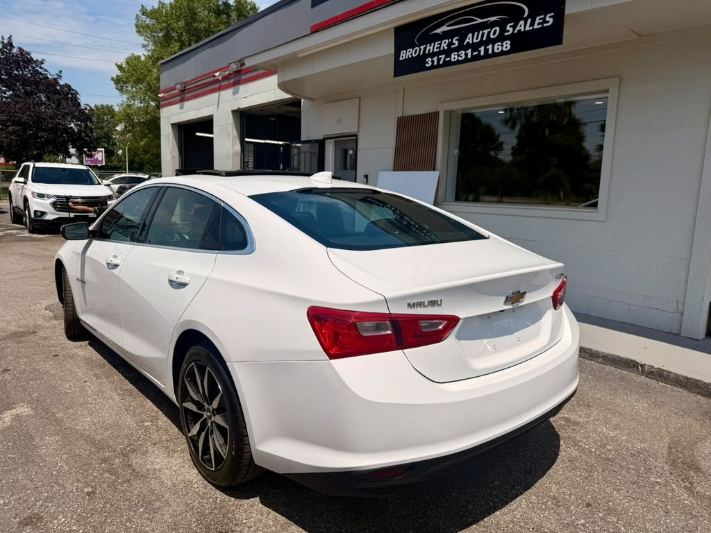 2018 Chevrolet Malibu Image 12