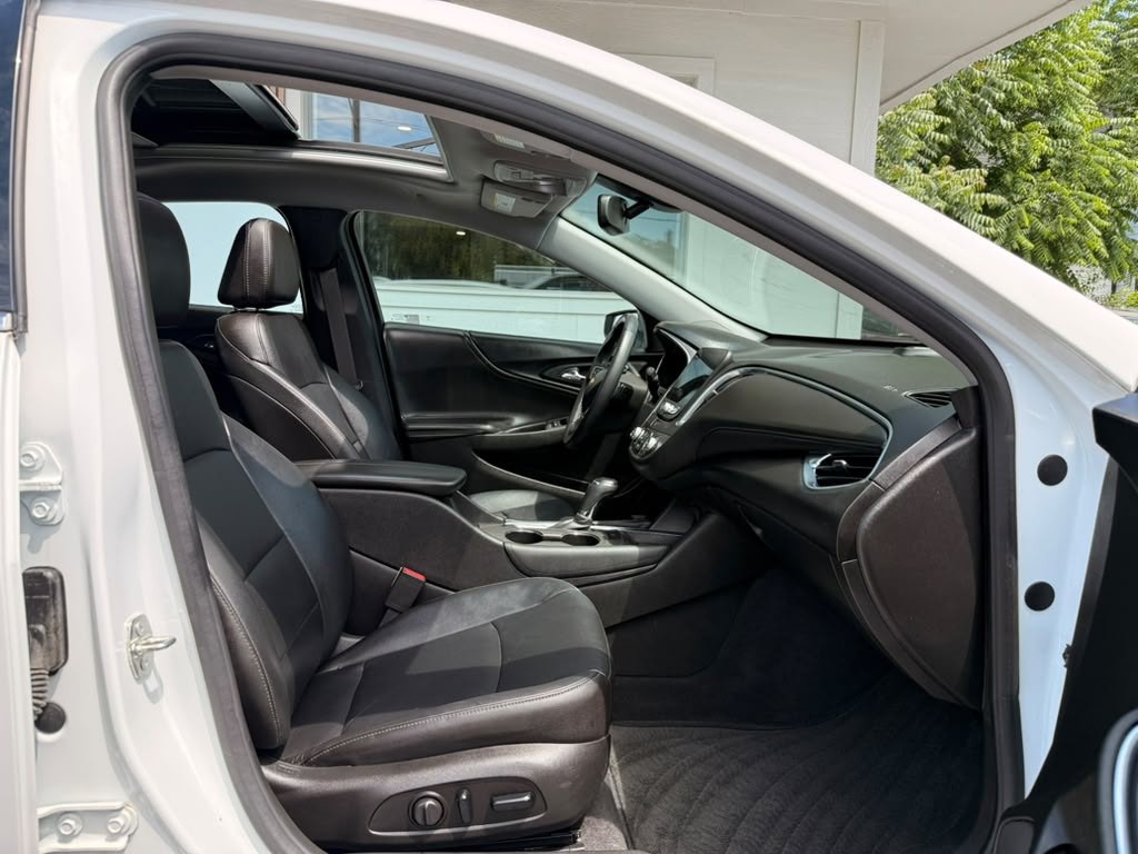 2018 Chevrolet Malibu Image 23