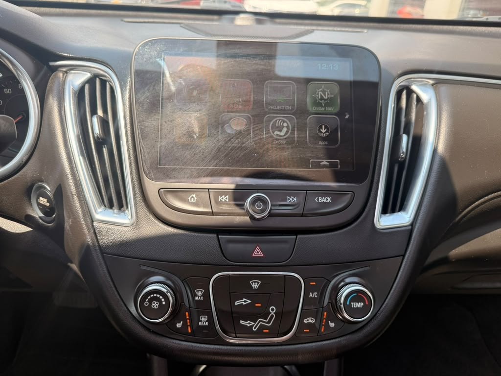 2018 Chevrolet Malibu Image 27