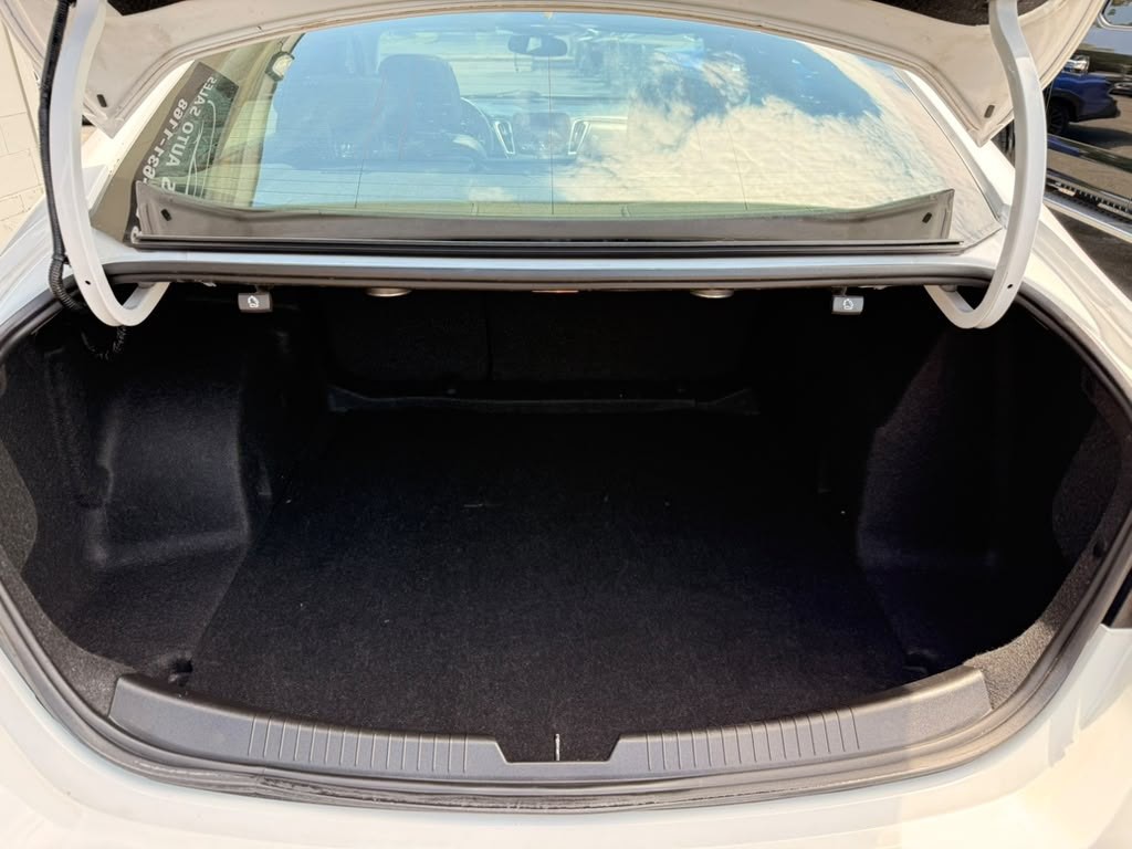 2018 Chevrolet Malibu Image 39