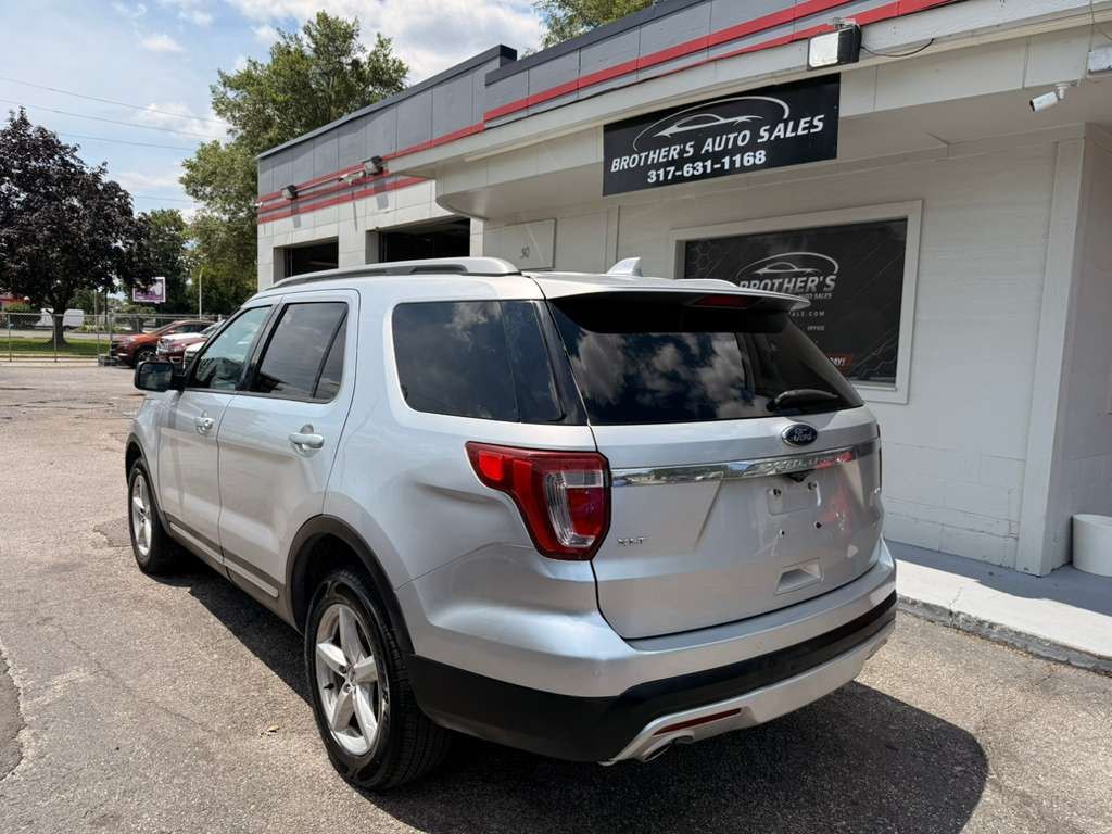 2016 Ford Explorer Image 12