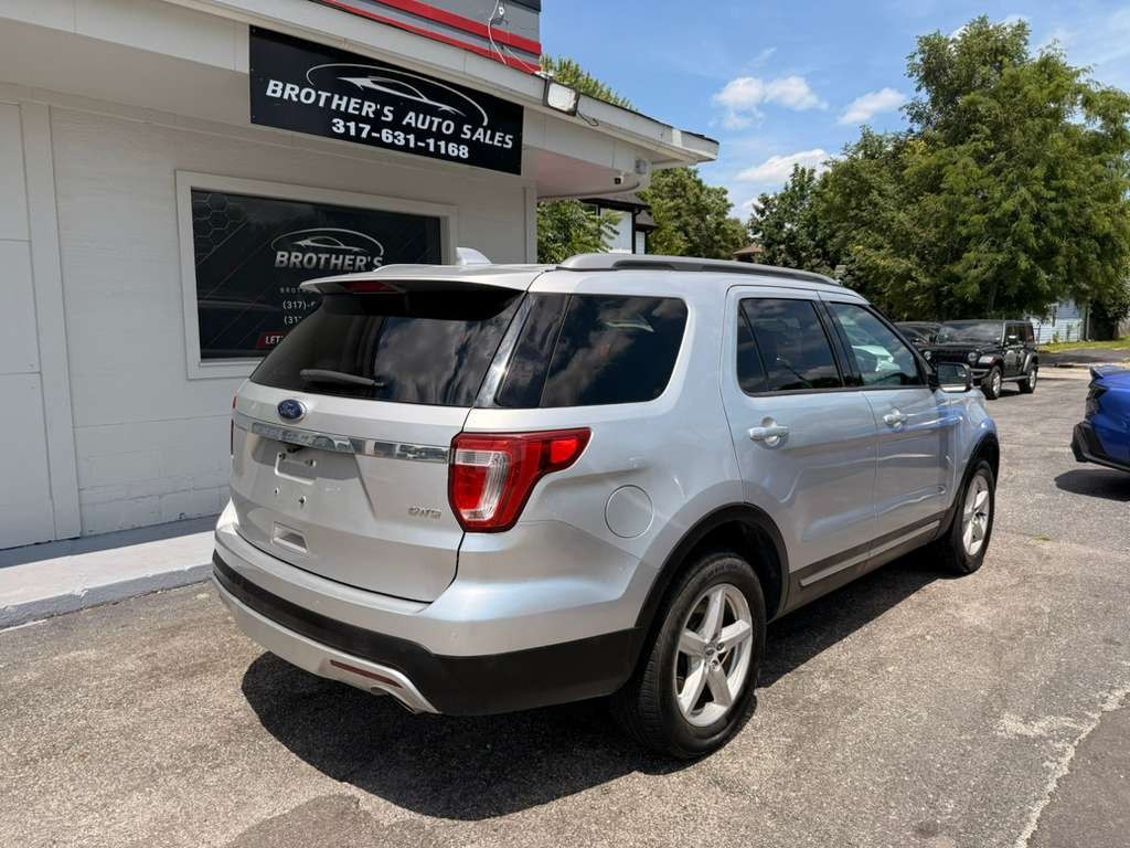 2016 Ford Explorer Image 16