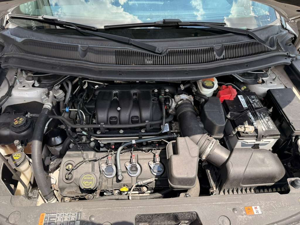 2016 Ford Explorer Image 40