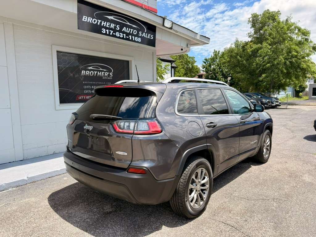2019 Jeep Cherokee Image 16