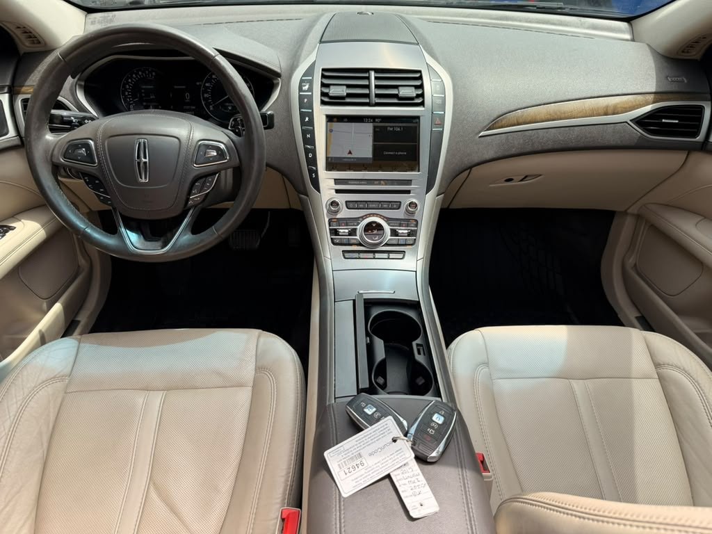 2017 Lincoln MKZ Image 18
