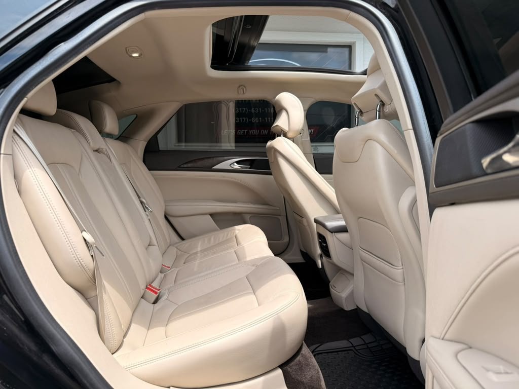 2017 Lincoln MKZ Image 22