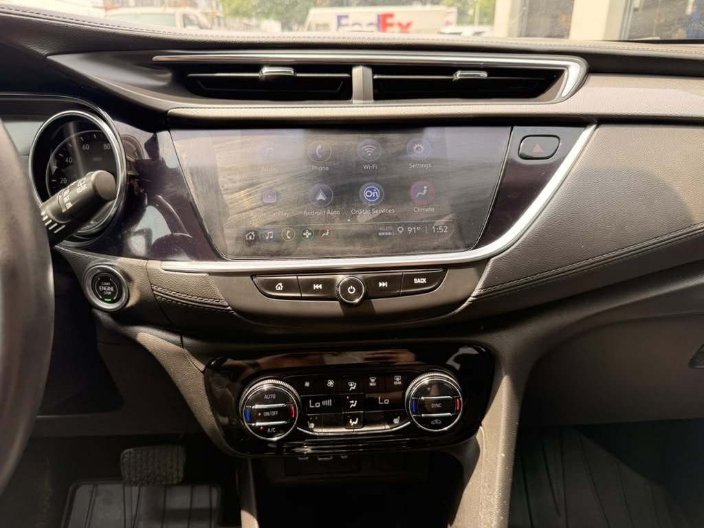 2021 Buick Enclave Image 28