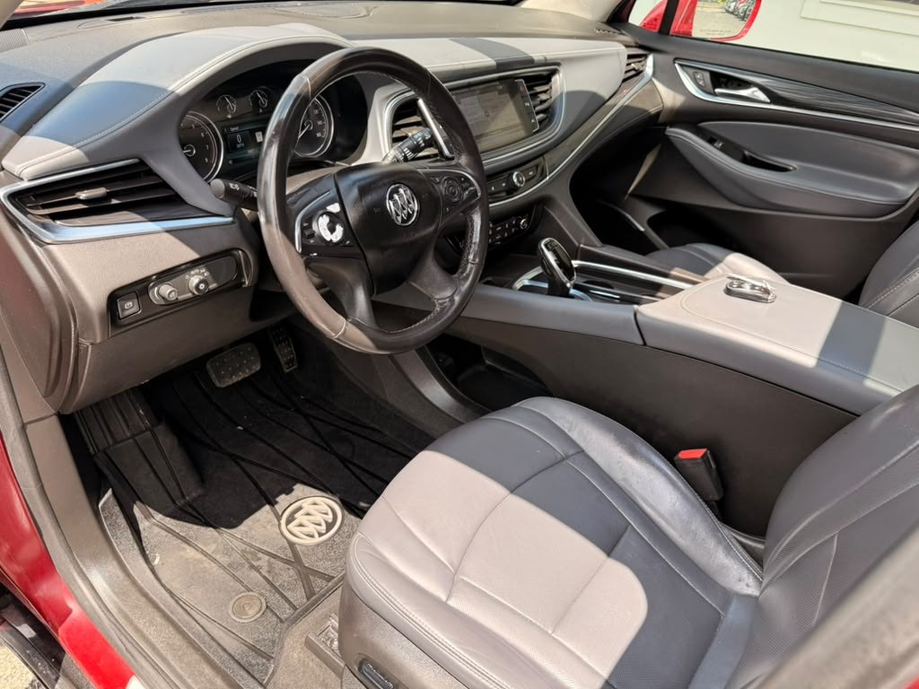 2018 Buick Enclave Image 21