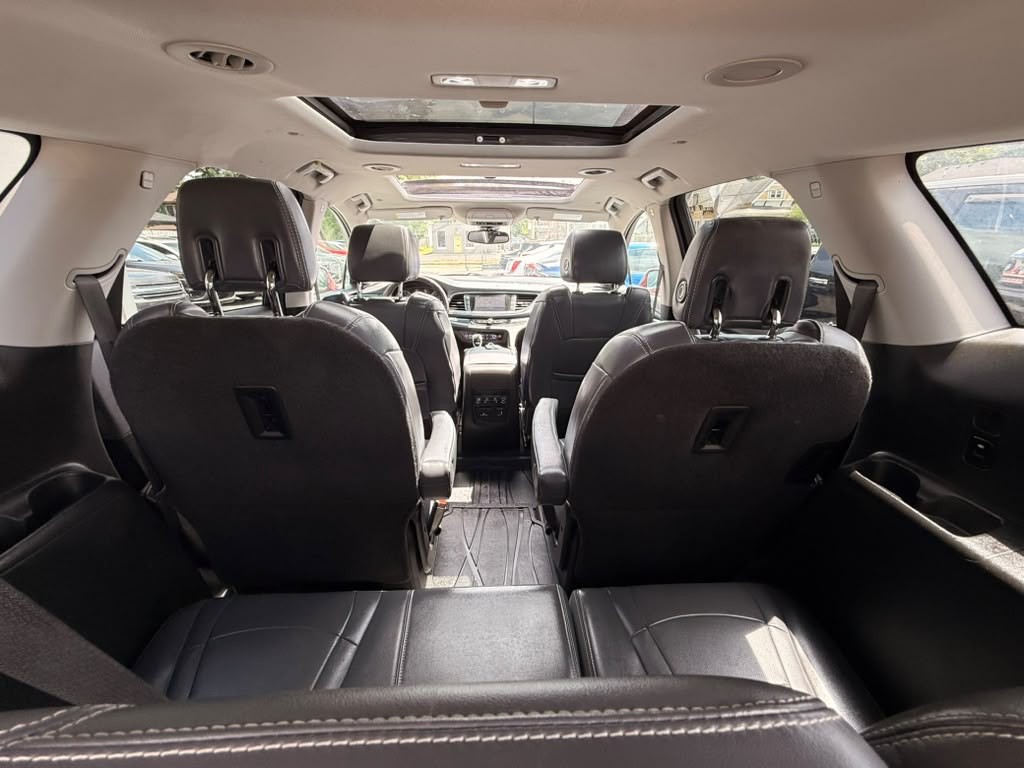 2018 Buick Enclave Image 27