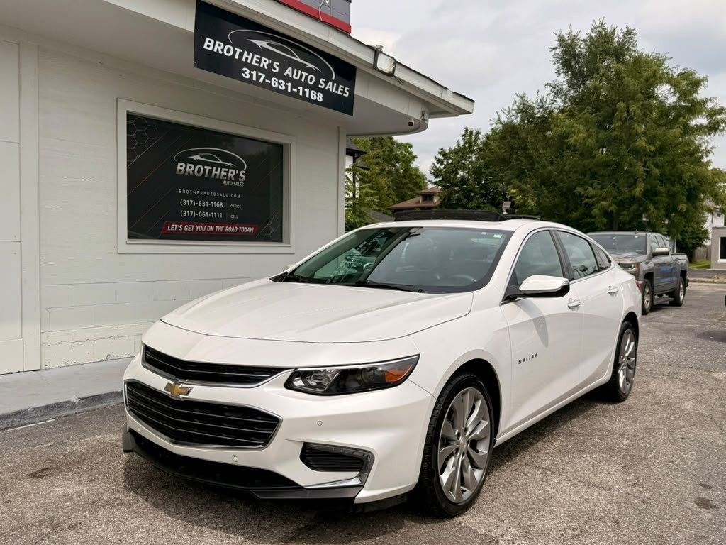2018 Chevrolet Malibu Image 2
