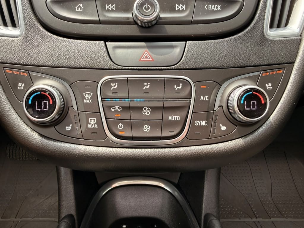 2018 Chevrolet Malibu Image 34