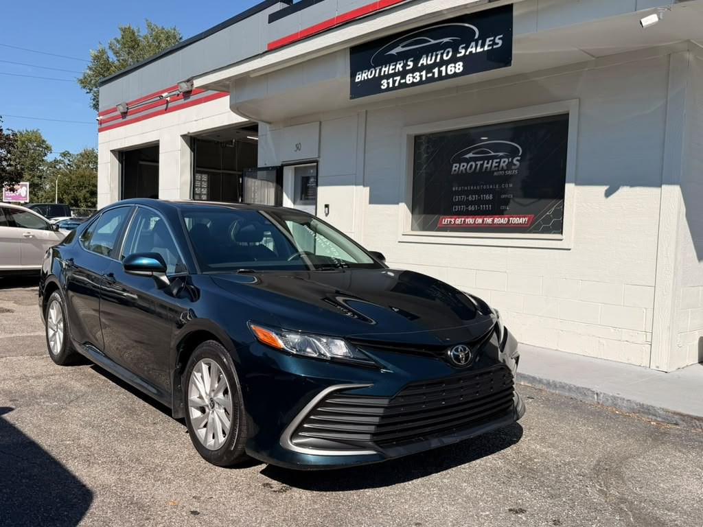 2021 Toyota Camry Image 9