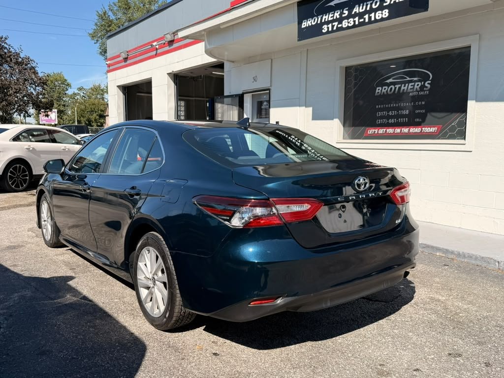 2021 Toyota Camry Image 12