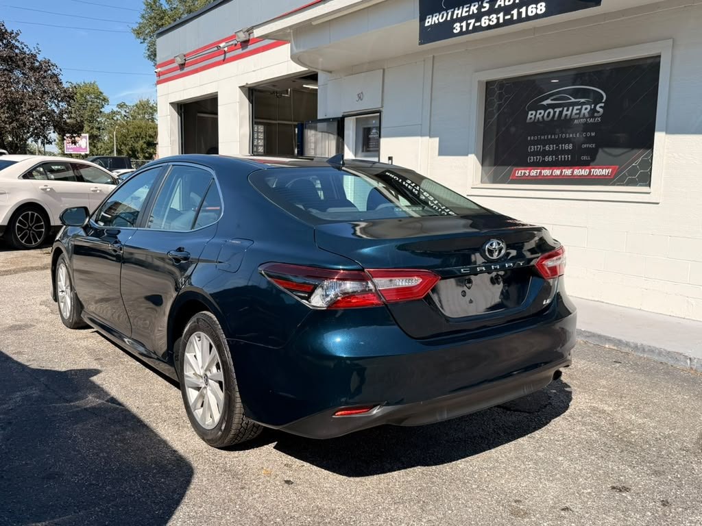 2021 Toyota Camry Image 14