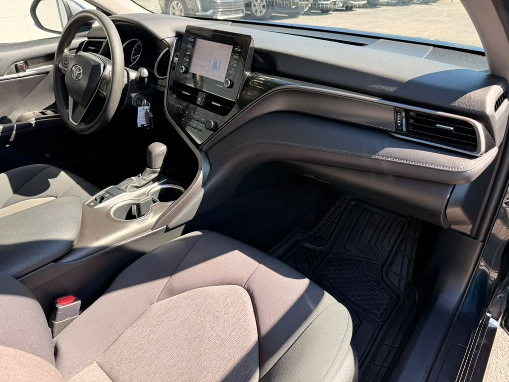 2021 Toyota Camry Image 24