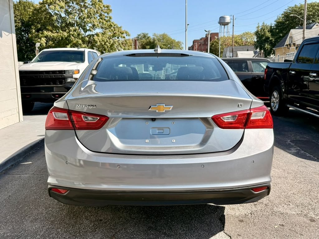 2025 Chevrolet Malibu Image 24