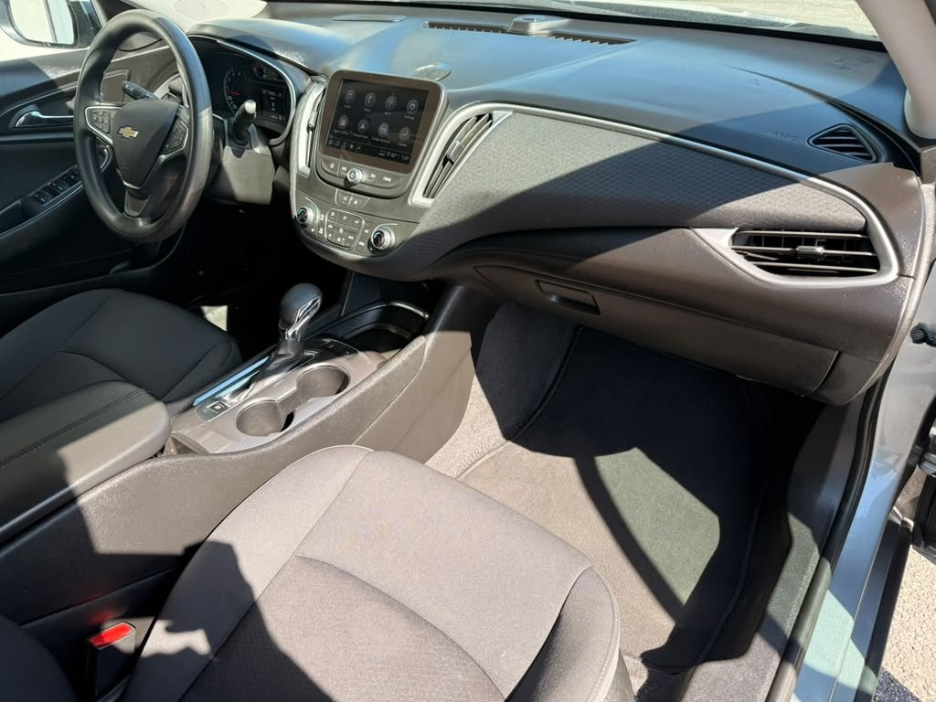 2025 Chevrolet Malibu Image 28