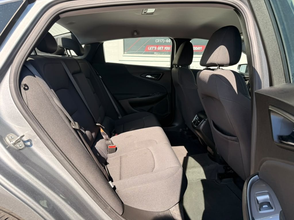 2025 Chevrolet Malibu Image 30