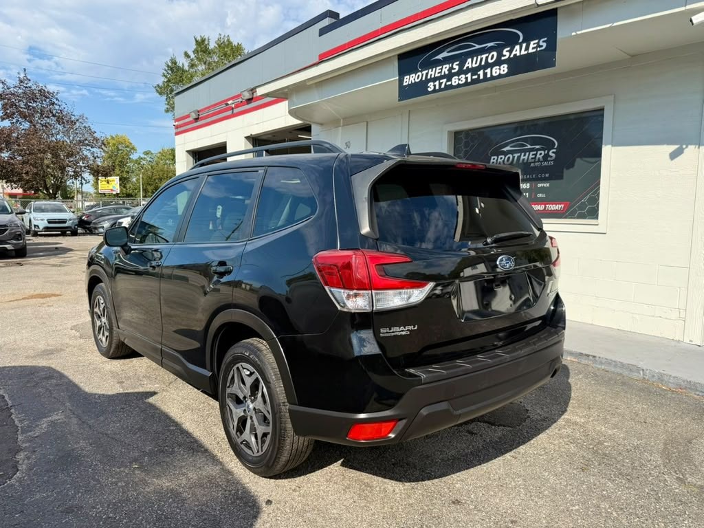 2020 Subaru Forester Image 15