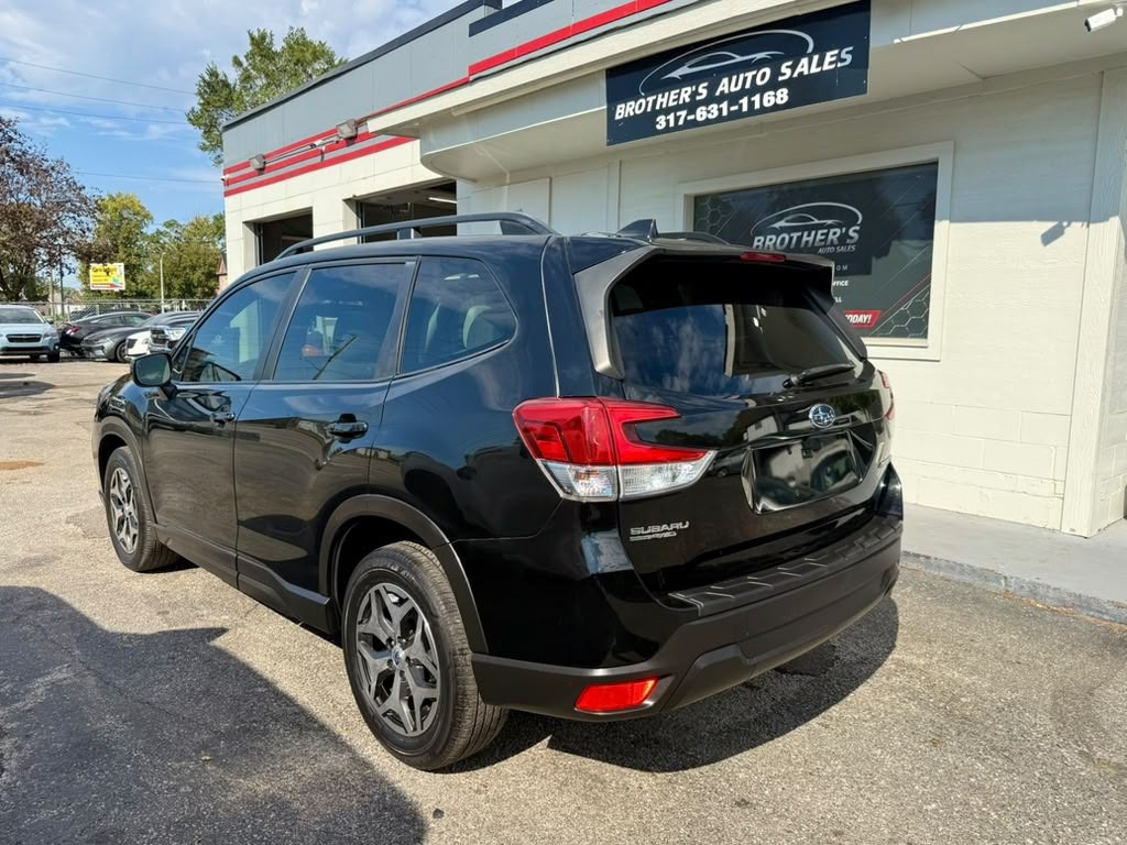 2020 Subaru Forester Image 16