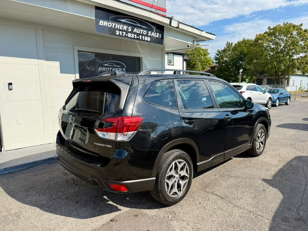 2020 Subaru Forester Image 21
