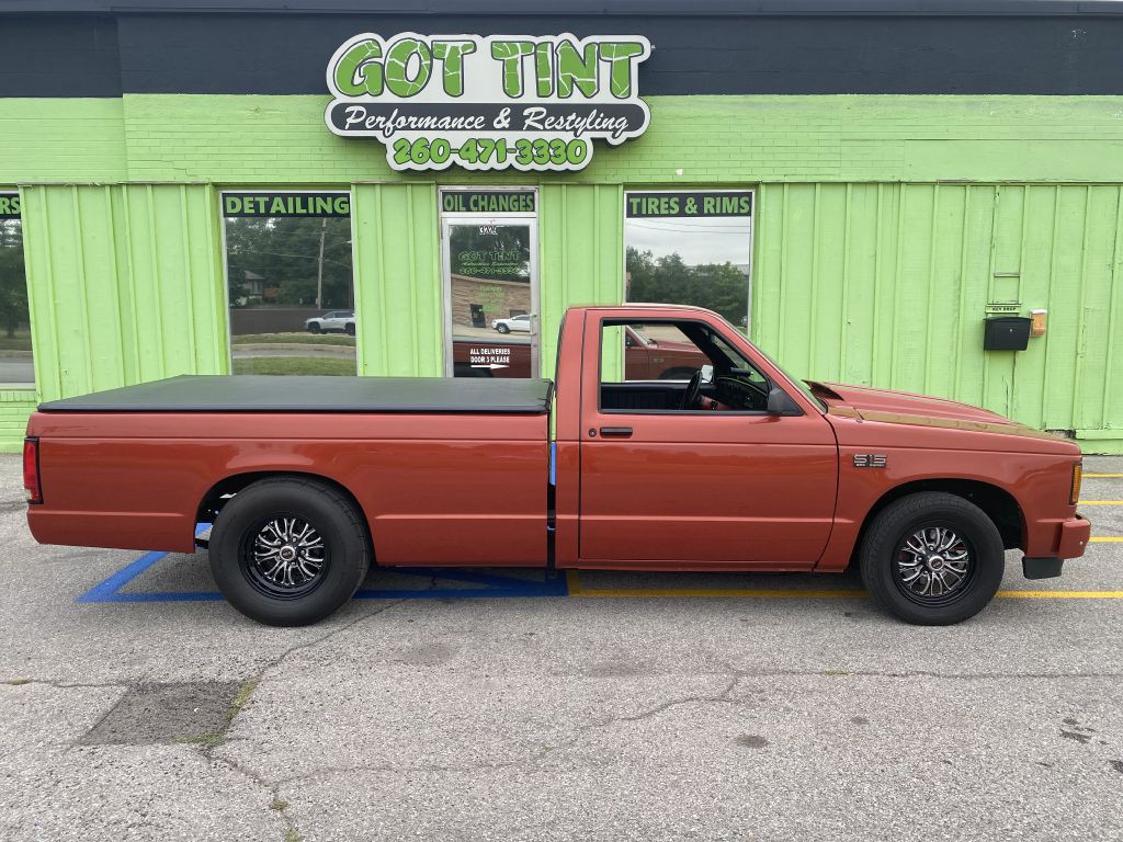 1985 GMC S Truck Image 1