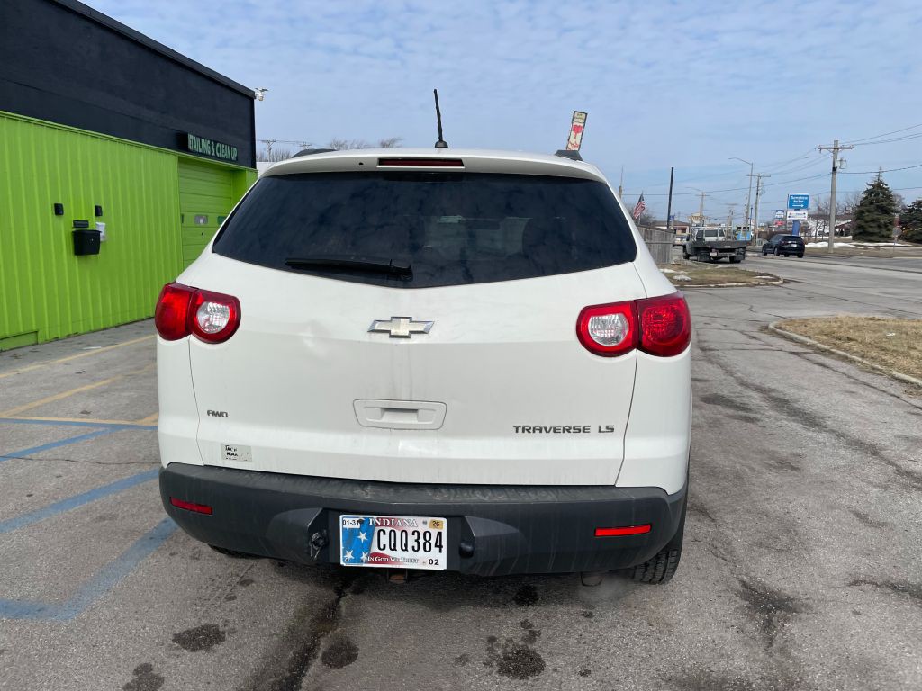 2011 Chevrolet Traverse Image 9