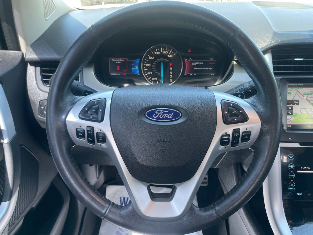 2014 Ford Edge Image 10
