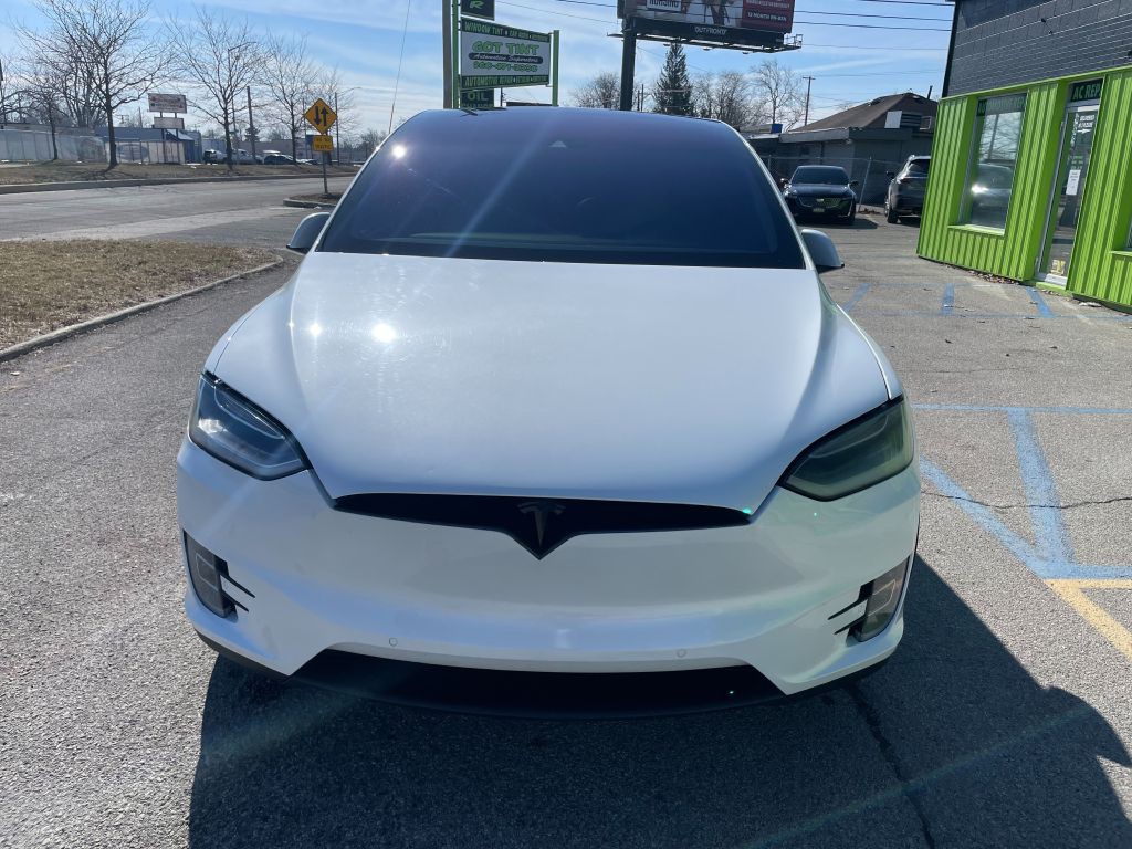 2016 Tesla Model X Image 3